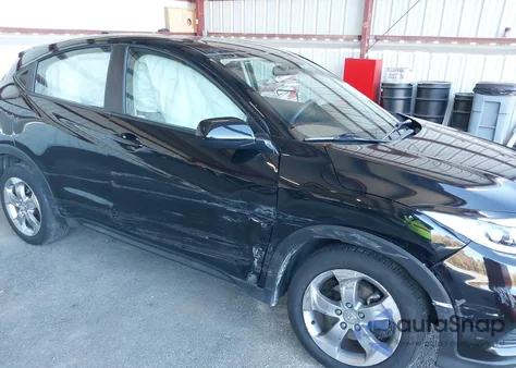 2021 Honda Hr-V Awd Lx z USA, uszkodzony, nr VIN 3CZRU6H34MM754562